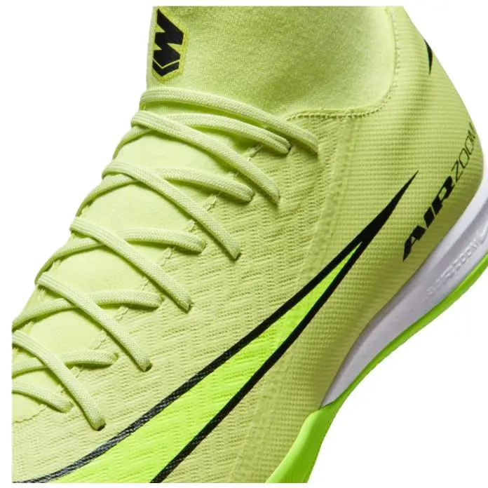 Nike shoes - Limelight/Black 3