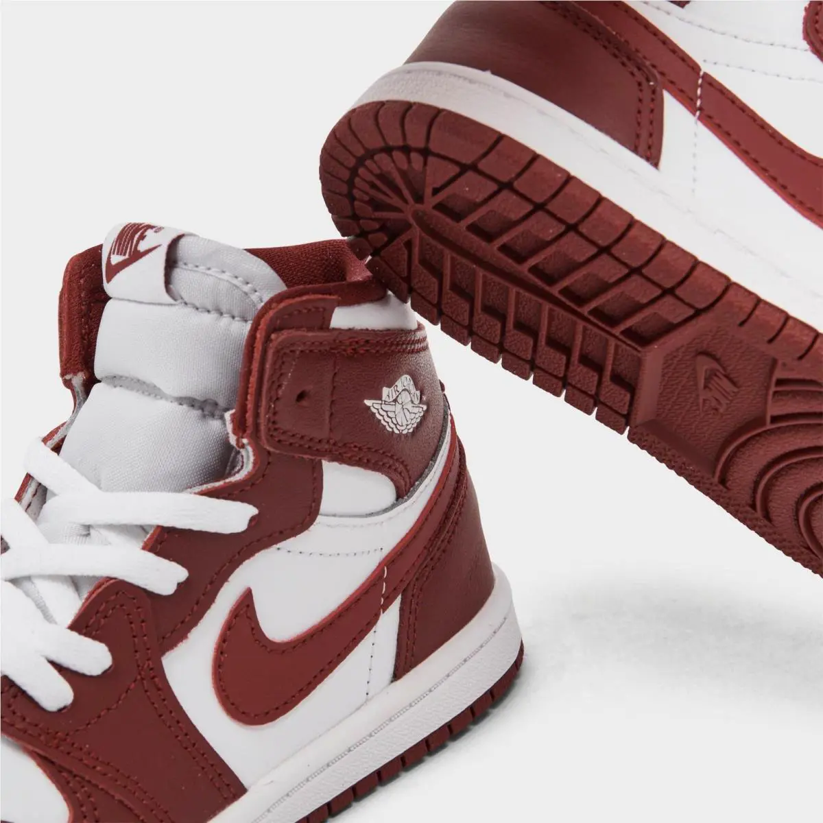 Nike shoes - White/Team Red 7