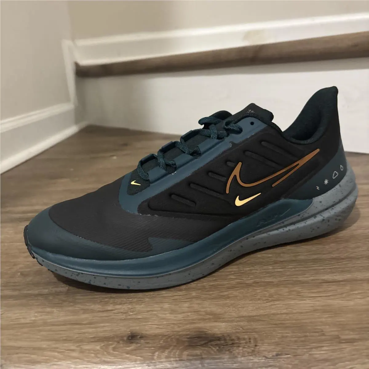 Nike shoes - Nike Air Winflo 9 - Air Winflo - DM1106-002 - Blue 1