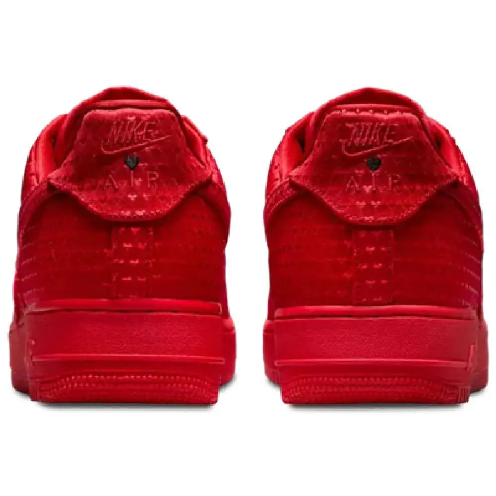 Nike shoes - IB6836 600 - IB6836 600 - University Red/University Red 1