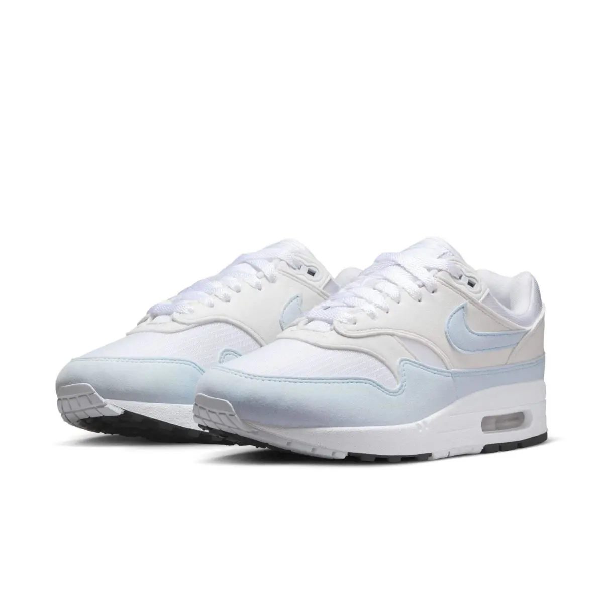 Nike shoes 0