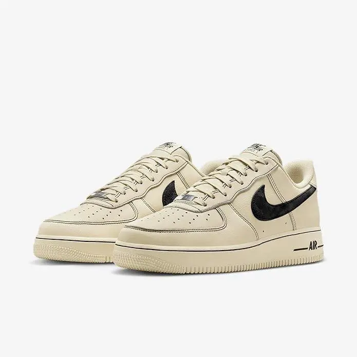 Nike shoes - HQ2037 200 - HQ2037 200 - LT Khaki/Black 1