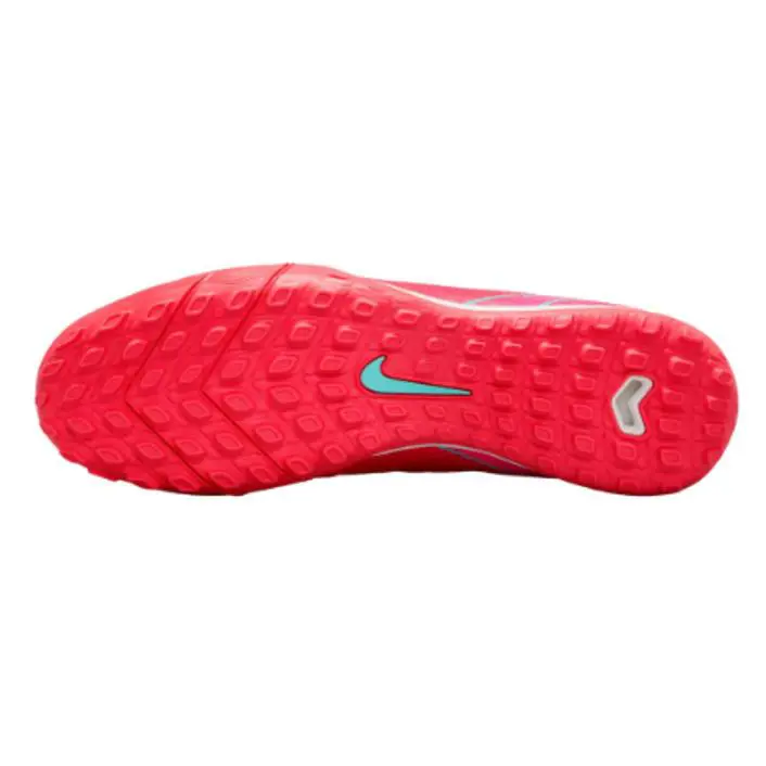 Nike shoes - Ember Glow/Aurora Green 10