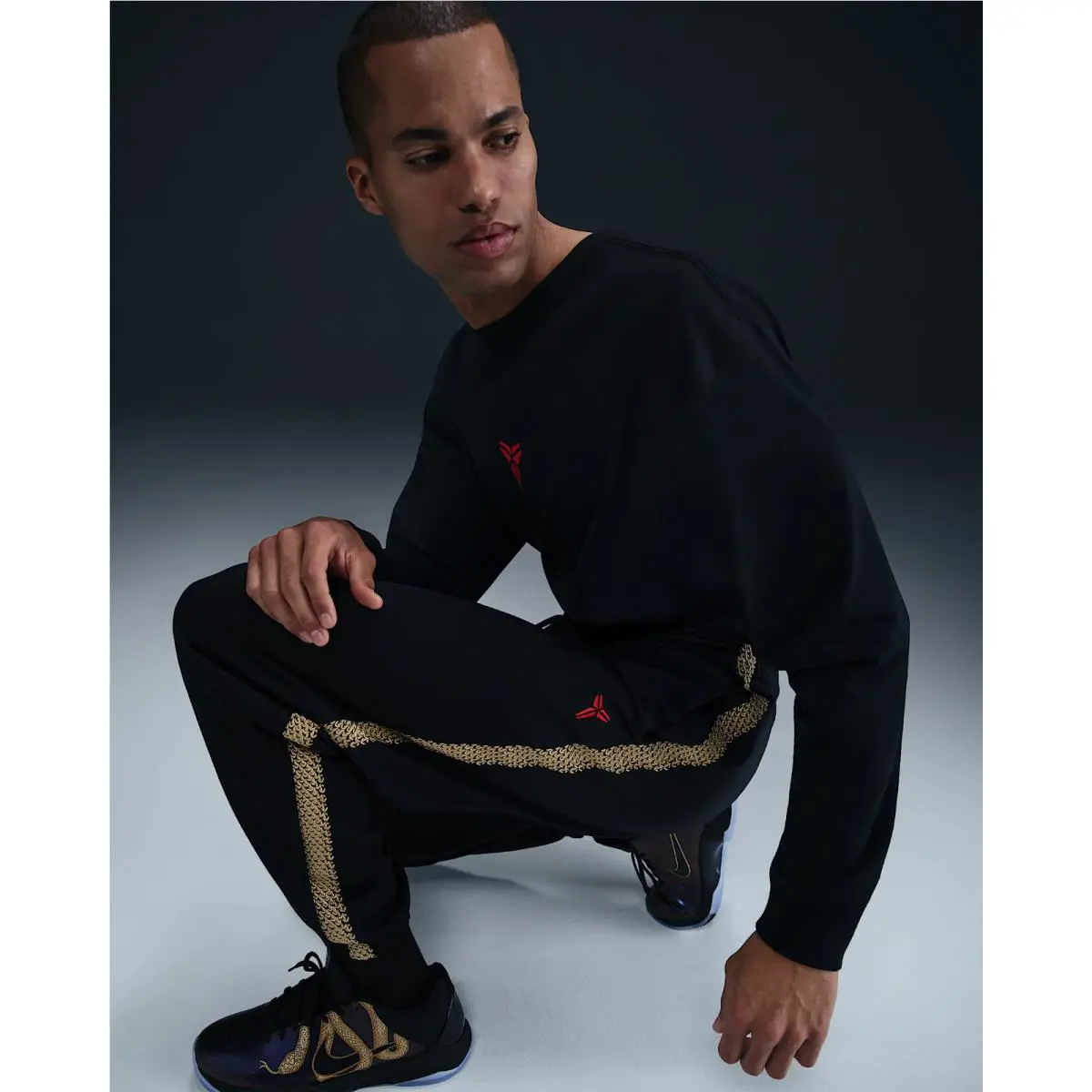 Nike clothing - HQ4699-010 - HQ4699-010 - Black 2
