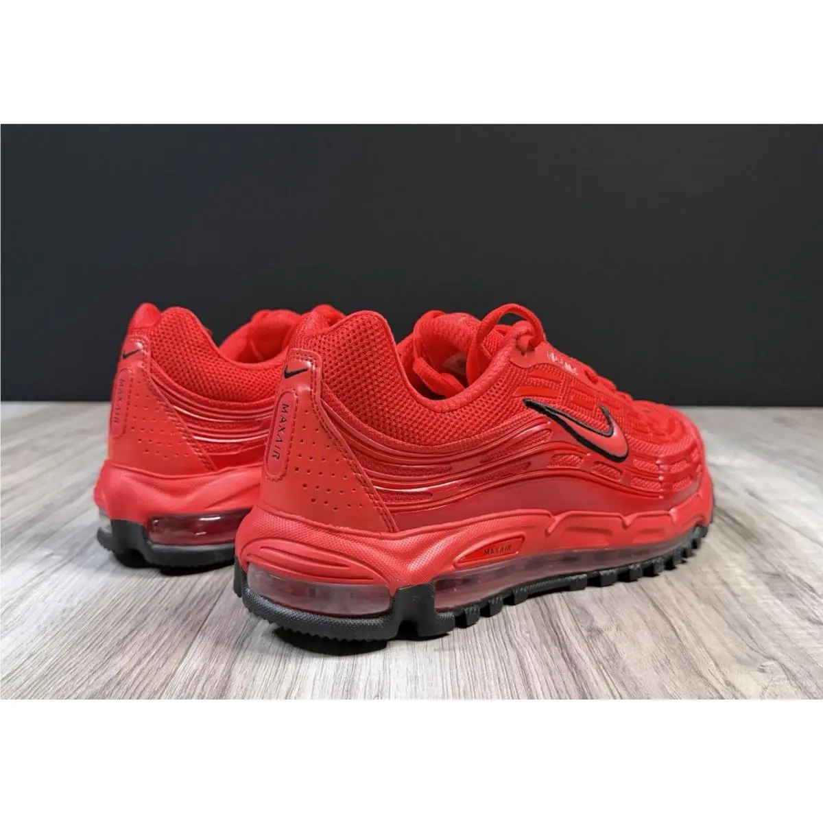 Nike shoes - IO7544657 - IO7544-657 - UNIVERSITY RED/UNIVERSITY RED-BLACK (UPC: 198487622935) 2