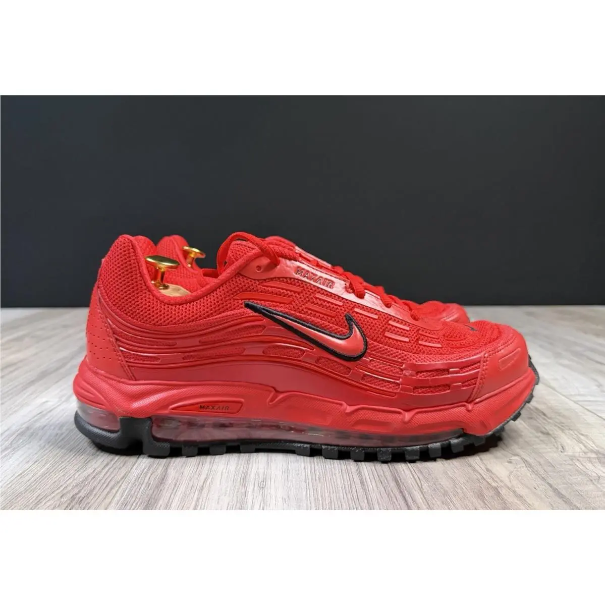 Nike shoes - IO7544657 - IO7544-657 - UNIVERSITY RED/UNIVERSITY RED-BLACK (UPC: 198487622935) 3