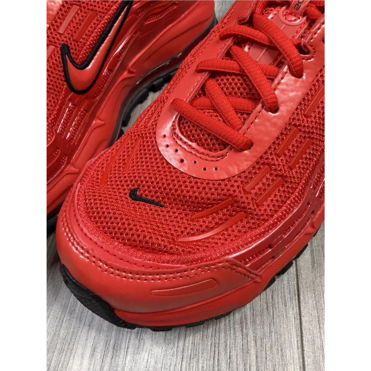 Nike shoes - IO7544657 - IO7544-657 - UNIVERSITY RED/UNIVERSITY RED-BLACK (UPC: 198487622935) 7