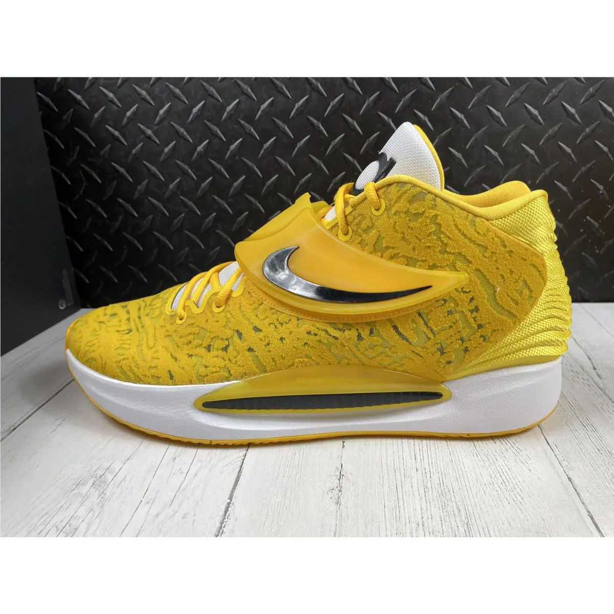 Nike shoes - Nike KD 14 - DM5040-700 - Yellow 7
