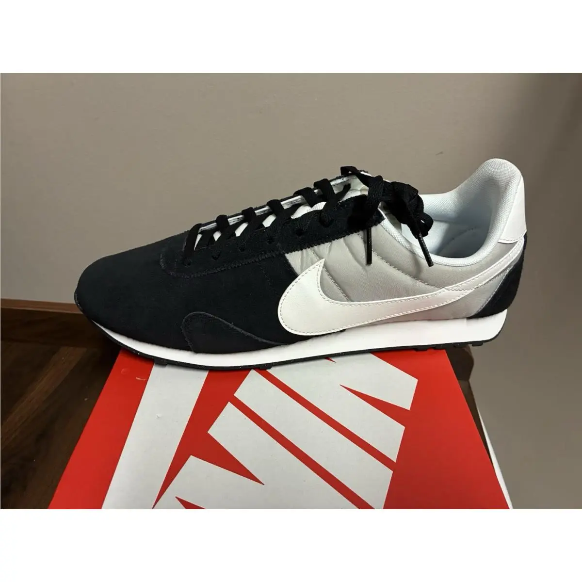 Nike shoes - Nike Pre Montreal 17 - Pre Montreal - 898031-001 - Black/Sail (UPC: 0885179578402) 6
