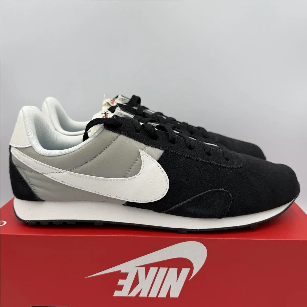 Nike Pre Montreal `17 Black Sail Pale Grey Sneakers Shoes 898031-001 Men Size 11