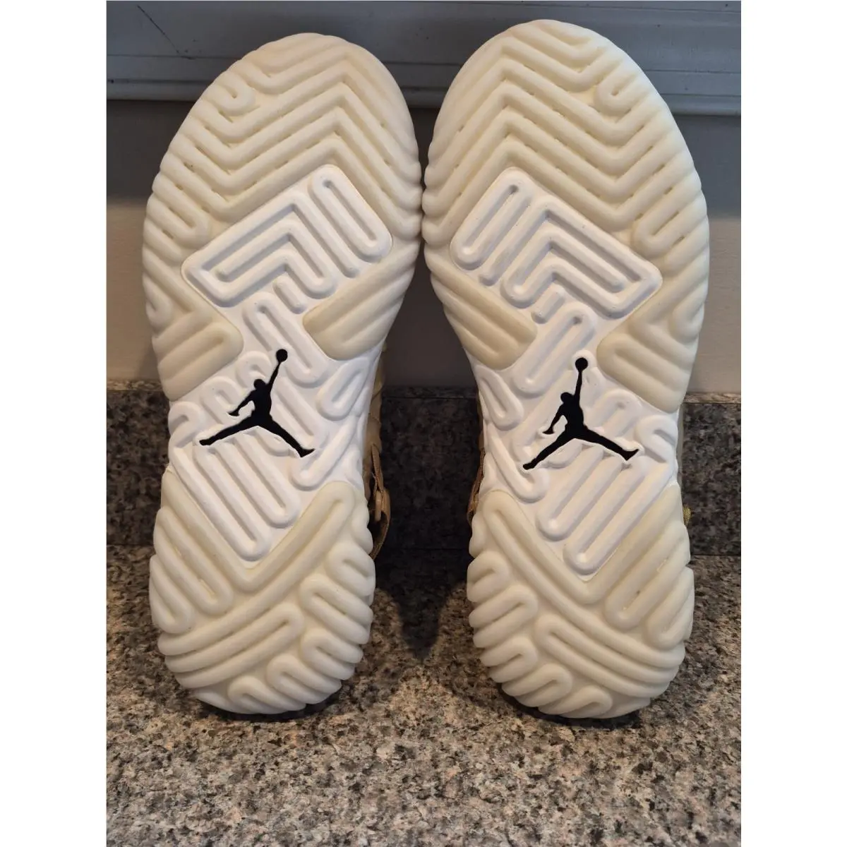 Nike shoes - Jordan Jumpman - Jumpman - BV1654200 - Gold 15