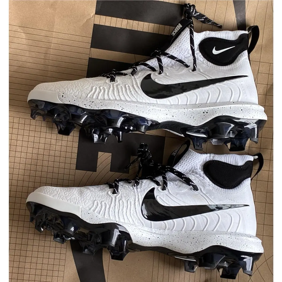 Men’s Size 12 - Nike Alpha Huarache Nxt Mcs DJ6519 107 White/ Black