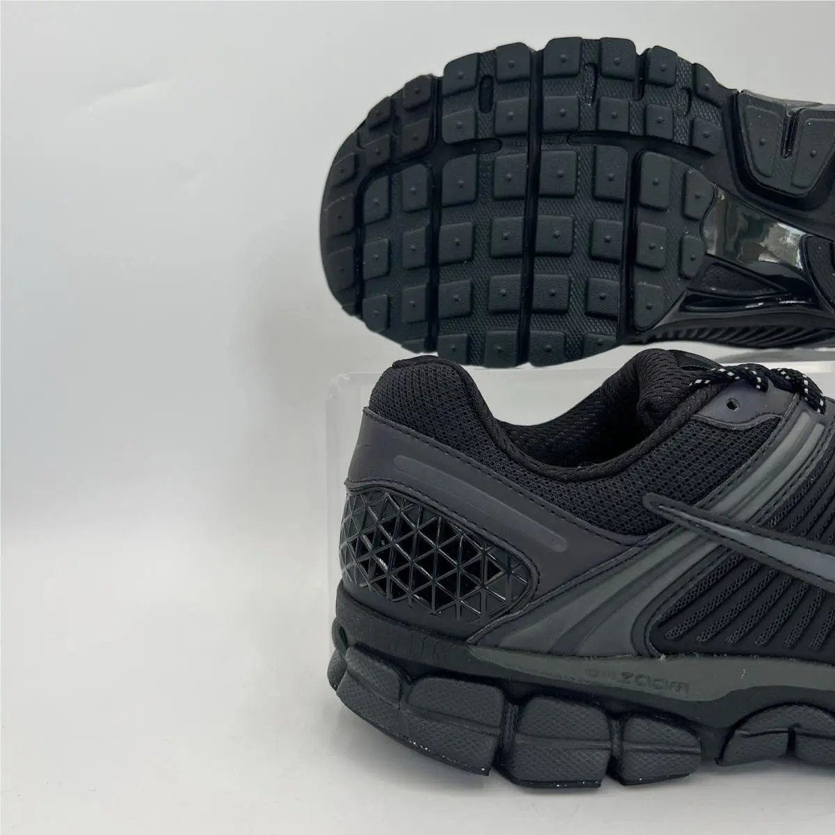 Nike shoes - Nike Zoom Vomero - Zoom Vomero - IM6597 001 - Black/Anthracite (UPC: 198482393991) 0