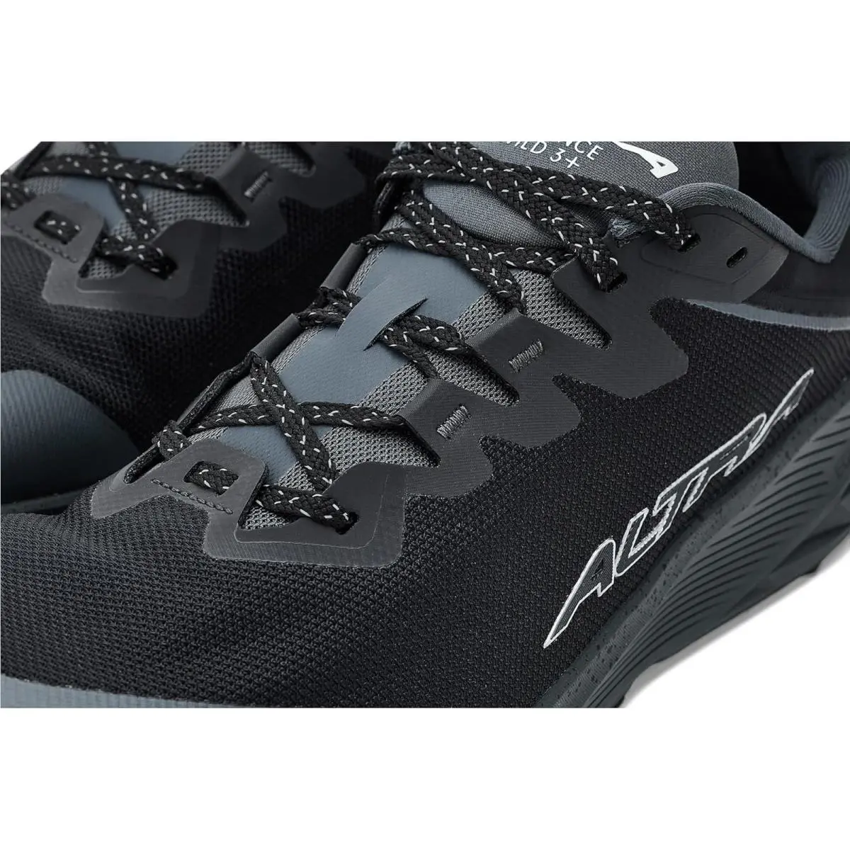 Altra shoes - Black/Black 4