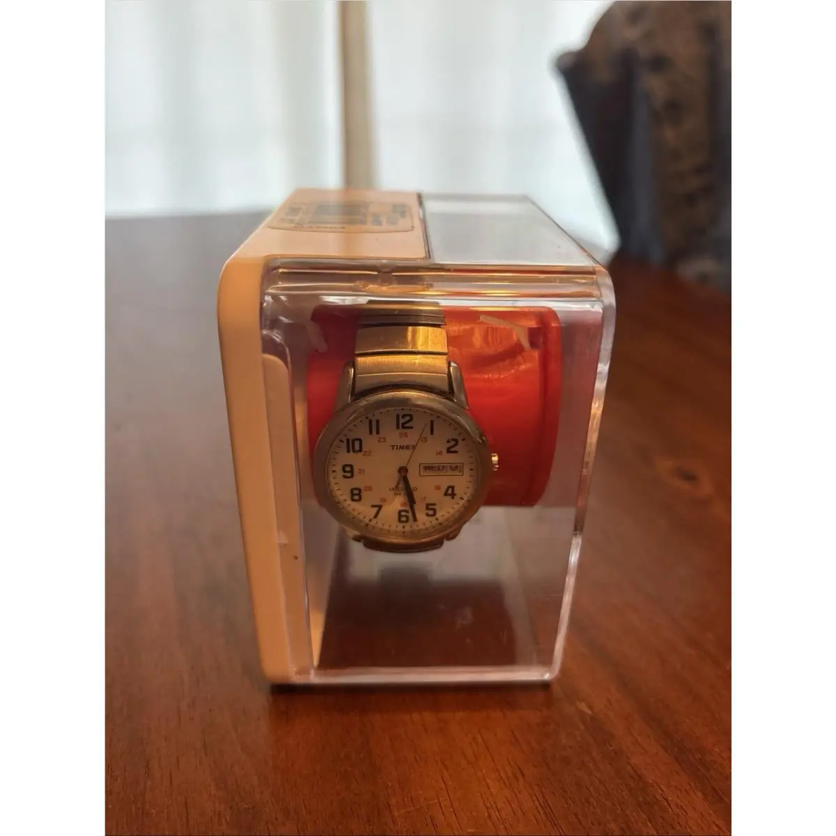 T20461 Easy Reader Men`s Silvertone Expansion Watch Indiglo Day/date by Timex