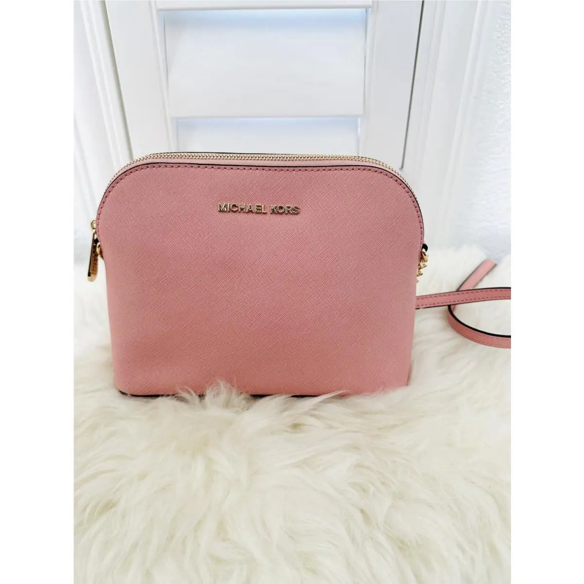 MK Michael Kors Large Cindy Saffiano Leather Crossbody Bag Purse Pale Pink