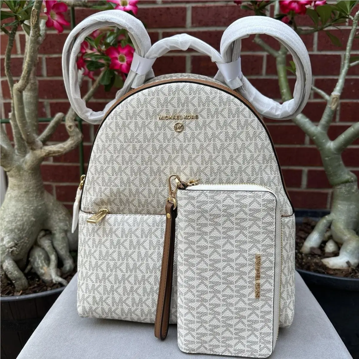 Michael Kors Valerie Medium Backpack and Wallet Vanilla MK Signature