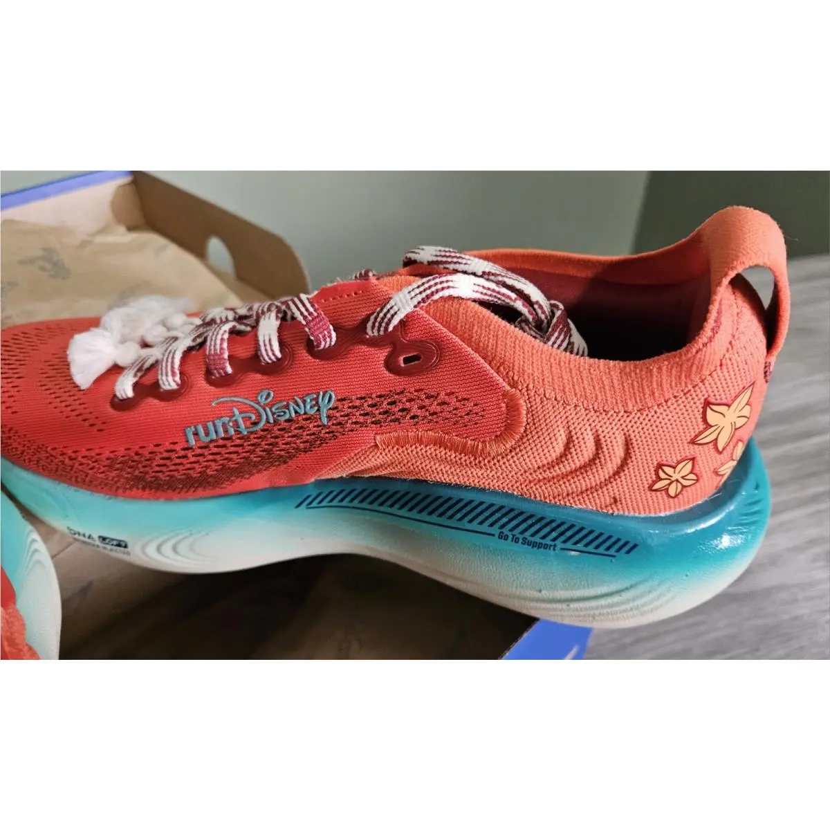 Brooks shoes - Adrenaline GTS 25 - Adrenaline GTS - 120548 1B 873 - Orange And Teal (UPC: 0195394924695) 1