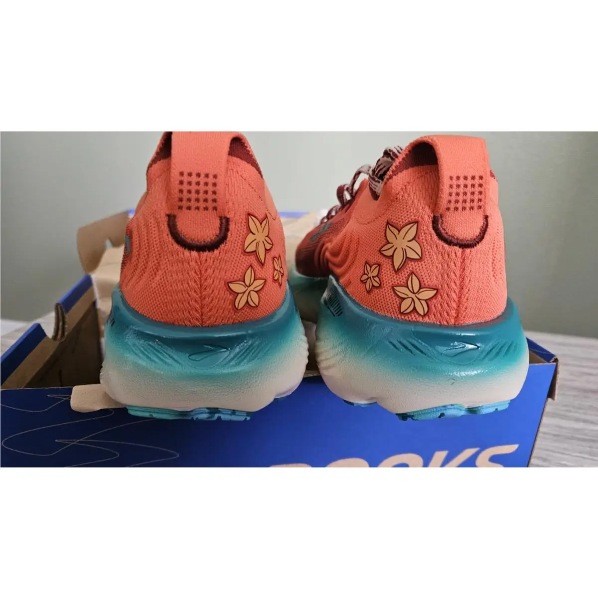 Brooks shoes - Adrenaline GTS 25 - Adrenaline GTS - 120548 1B 873 - Orange And Teal (UPC: 0195394924695) 7