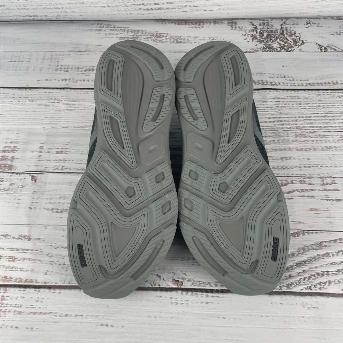 Brooks shoes - Brooks Revel 8 - Revel - 110468-1D-014 - Black (UPC: 195394684575) 6