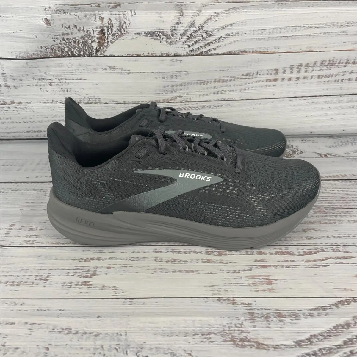 Brooks shoes - Brooks Revel 8 - Revel - 110468-1D-014 - Black (UPC: 195394684575) 2