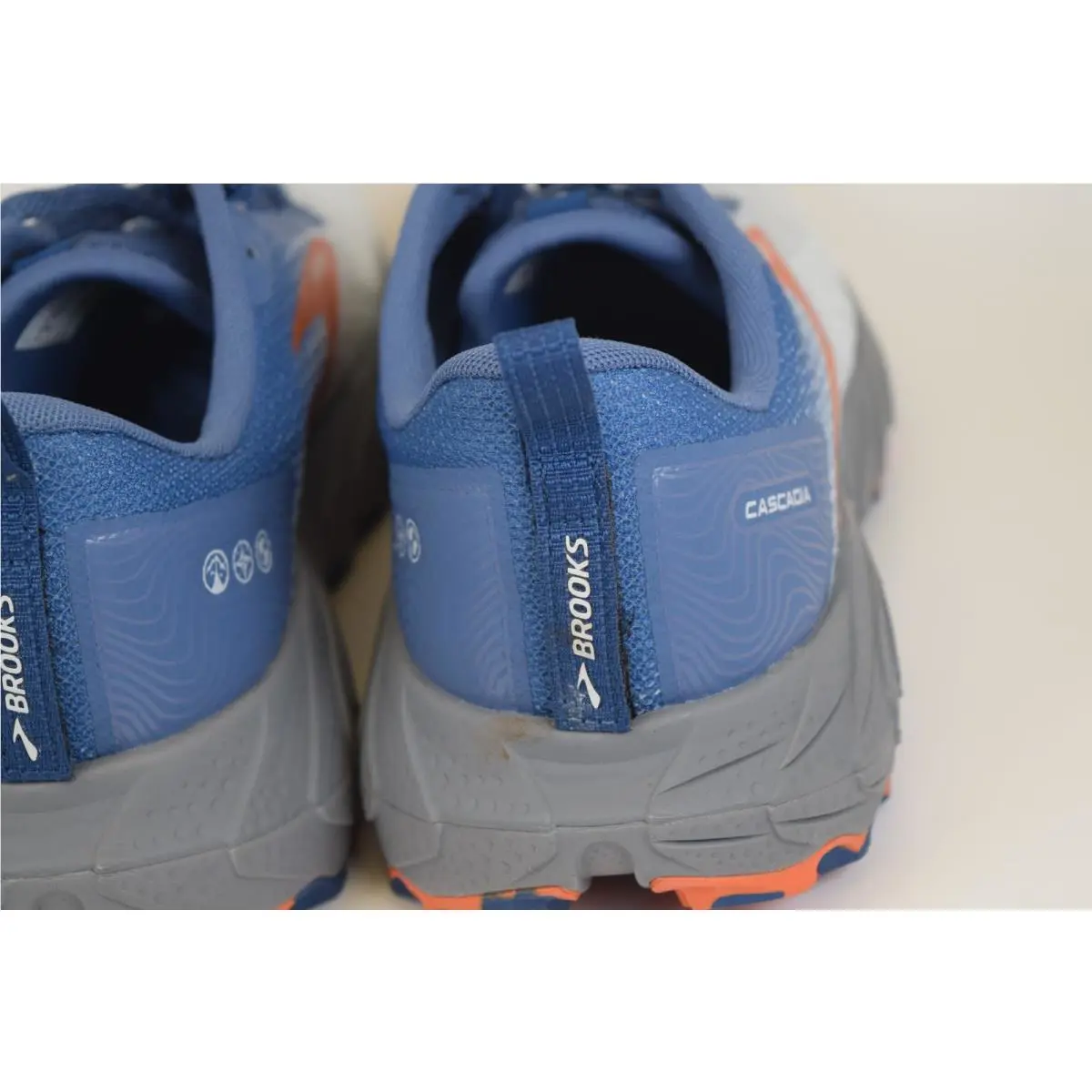 Brooks shoes - Brooks Cascadia 17 - Cascadia - 110403-1D-405 - Gray 11