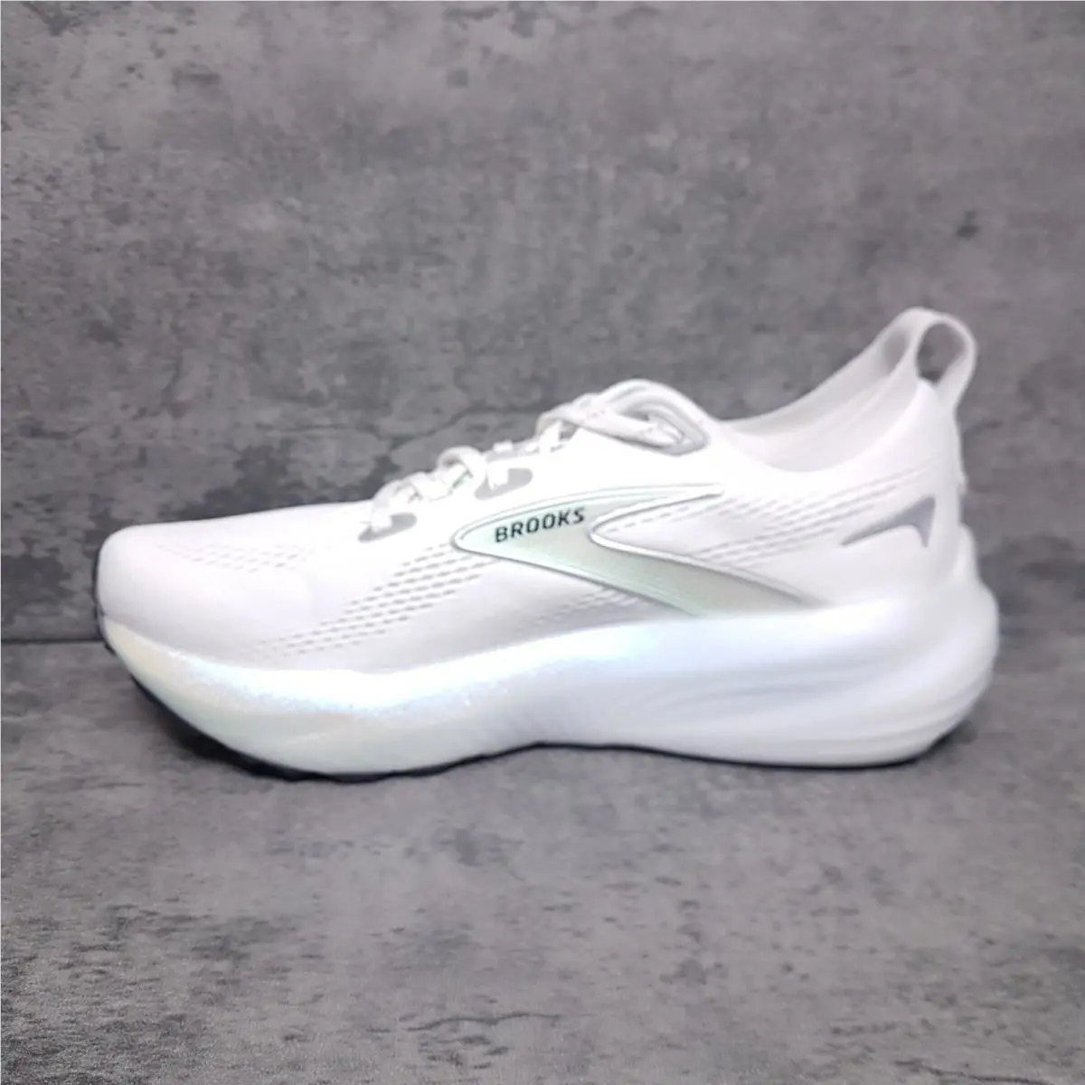 Brooks shoes - Brooks Glycerin 22 - Glycerin - 120434 1B 166 - White (UPC: 195394688672) 0