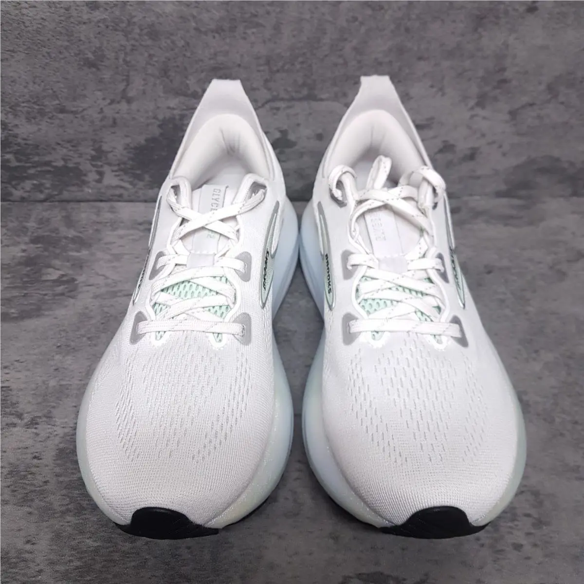 Brooks shoes - Brooks Glycerin 22 - Glycerin - 120434 1B 166 - White (UPC: 195394688672) 1