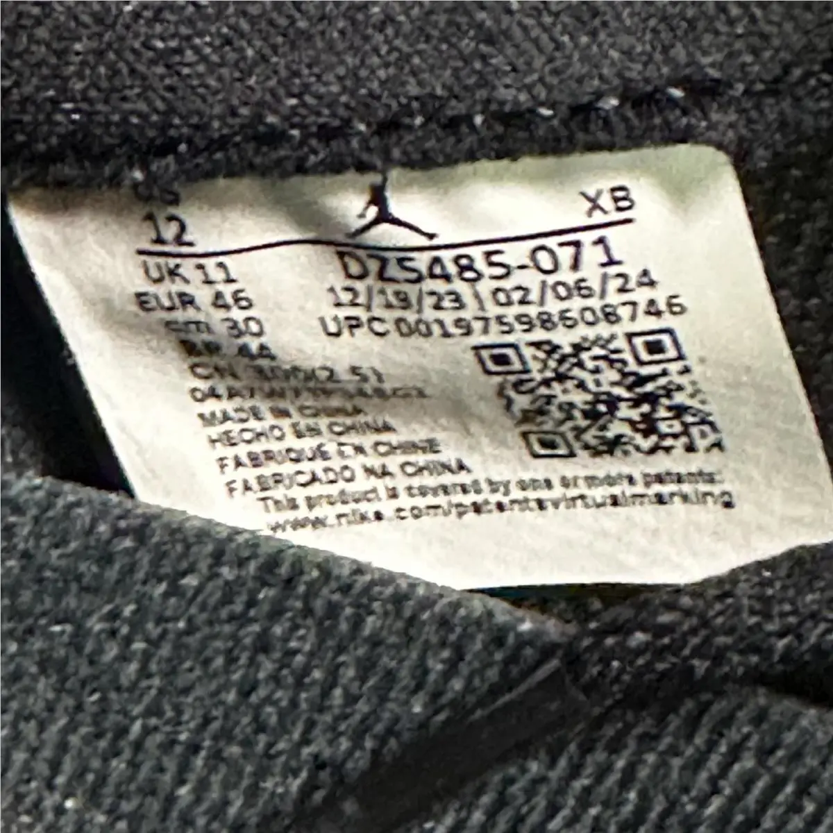 Nike shoes - Black 4