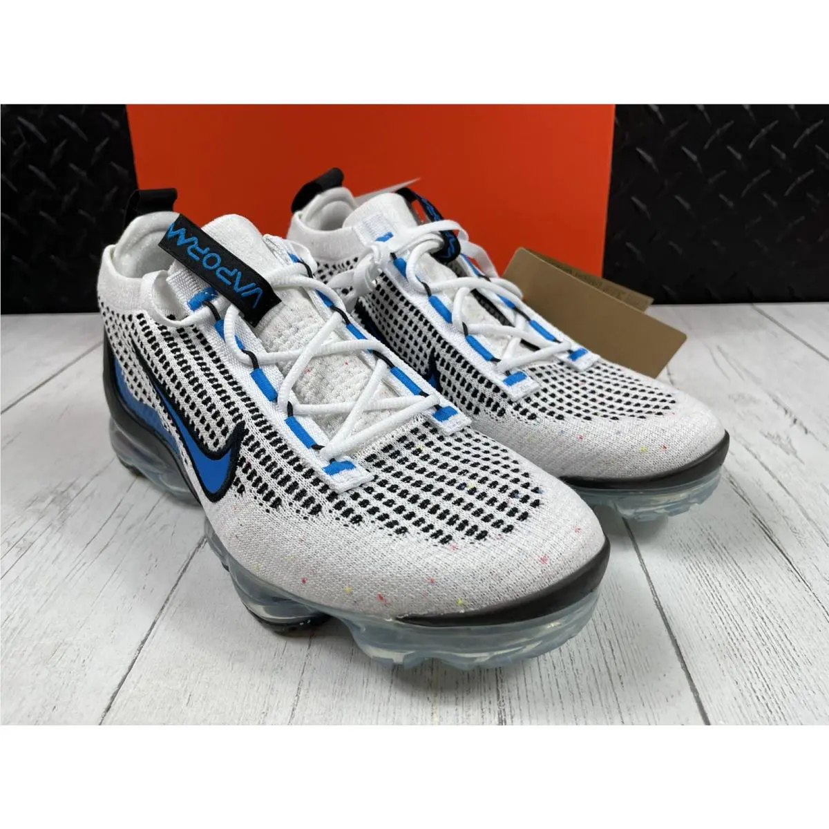 Nike shoes - Nike Air Vapormax 2021 FK (GS) - DB1550-101 - White, Photo Blue-Black, Manufacturer: 101 (UPC: 0195870307790) 1
