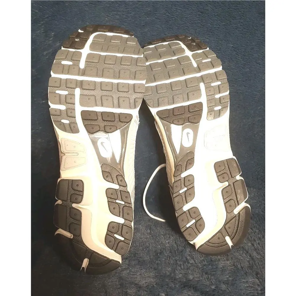 Nike shoes - Nike Zoom Vomero - Zoom Vomero - HF0731 - White (UPC: 0197593989567) 9