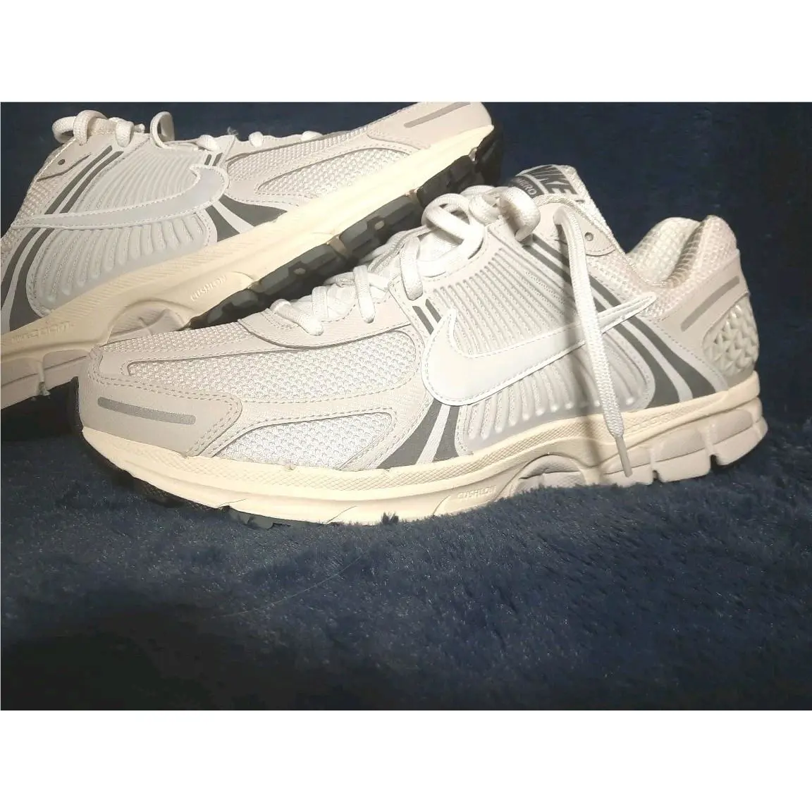 Nike shoes - Nike Zoom Vomero - Zoom Vomero - HF0731 - White (UPC: 0197593989567) 3