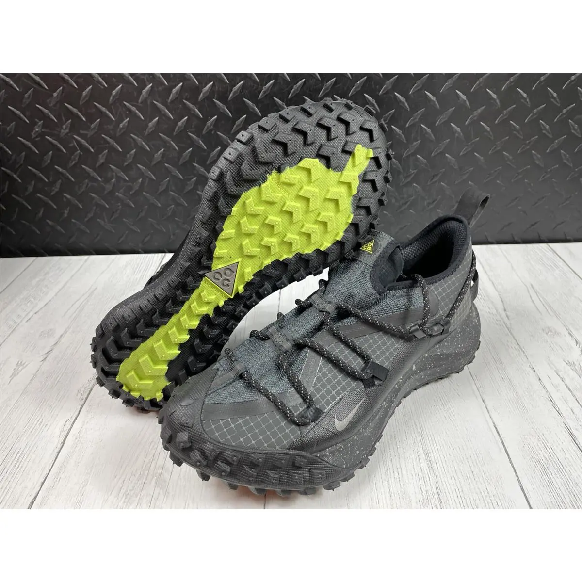 Nike shoes - Nike Mountain Fly - Mountain Fly - DD2861-002 - Black (UPC: 0195870820602) 4