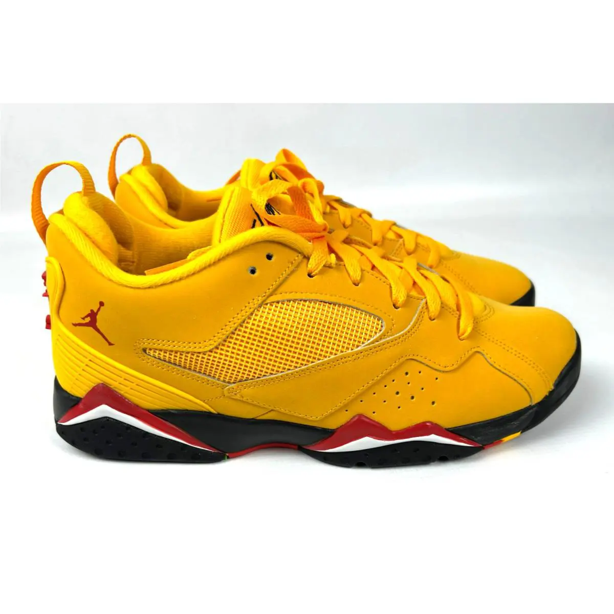 Nike shoes - Jordan MVP - MVP - IO7437-705 - Yellow (UPC: 198487627558) 0