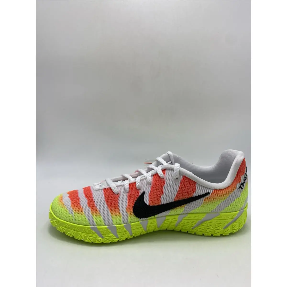Nike shoes - Nike 3 - IM8692 100 - White/Black-Bright Crimson (UPC: 198726740253) 1