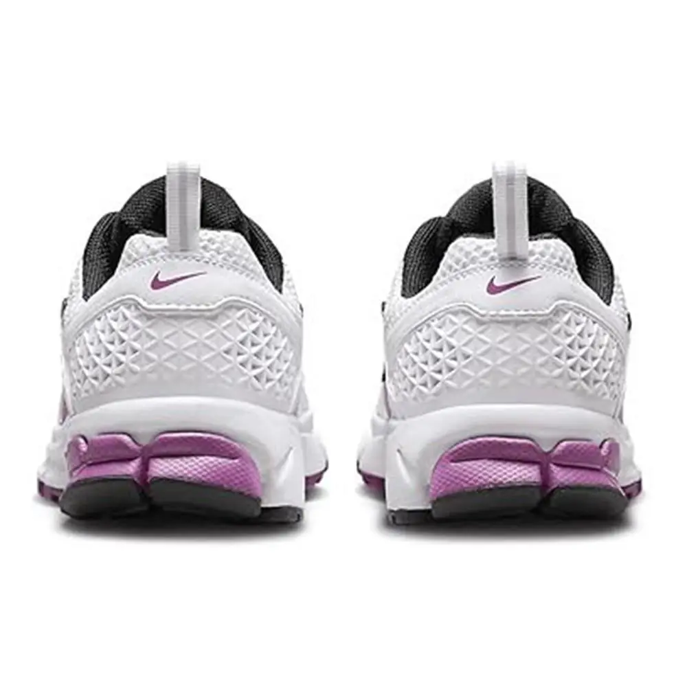 Nike shoes - HF6998 102 - HF6998 102 - White/MTLC Platinum (UPC: 197601066266) 3