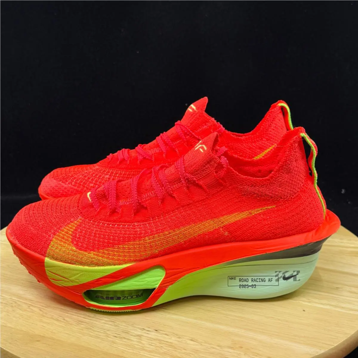 Nike shoes - Red 5