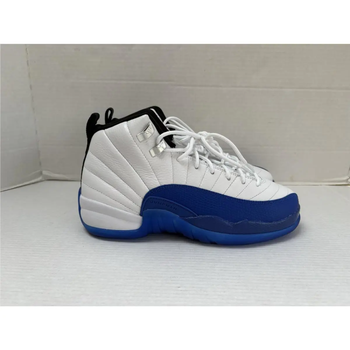Nike shoes - Air Jordan 12 - Air - Blue 1