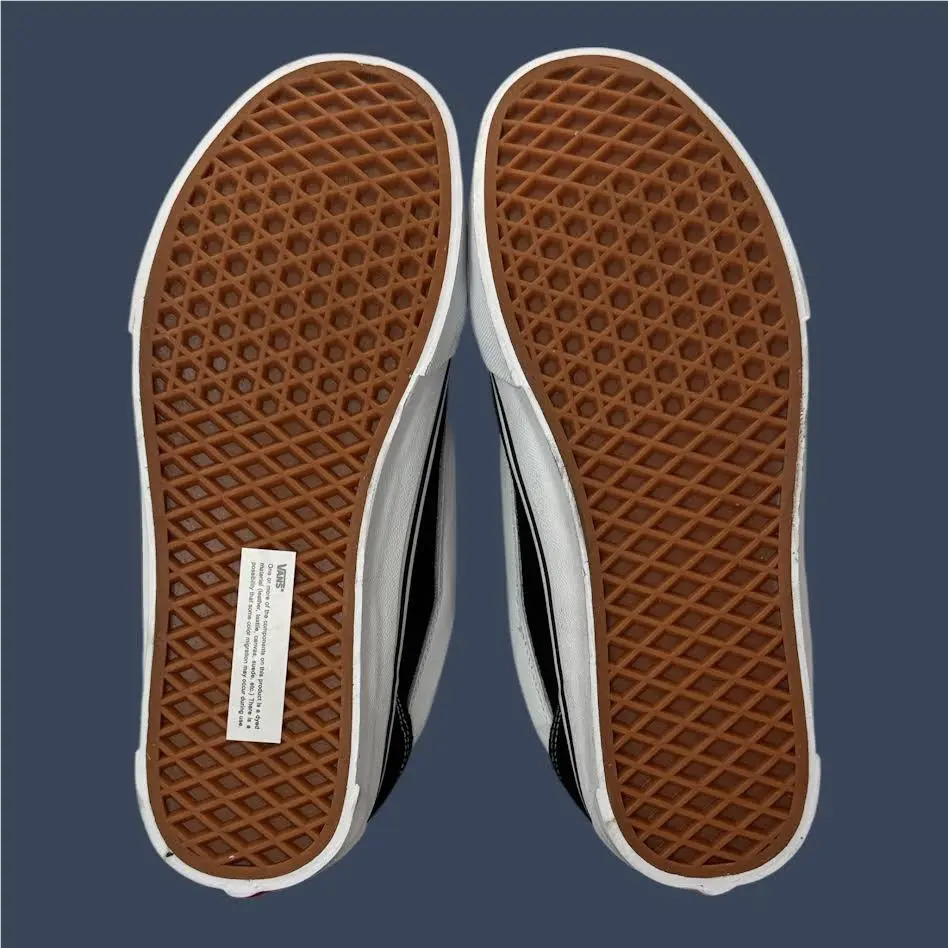 Vans shoes - Vans Knu Skool Black/True White – VN0009QC6BT 1