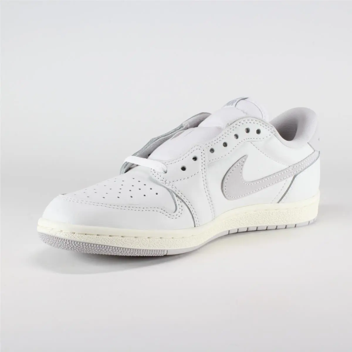 Nike shoes - Air Jordan 1 - Air - FB9933-100 - White 2