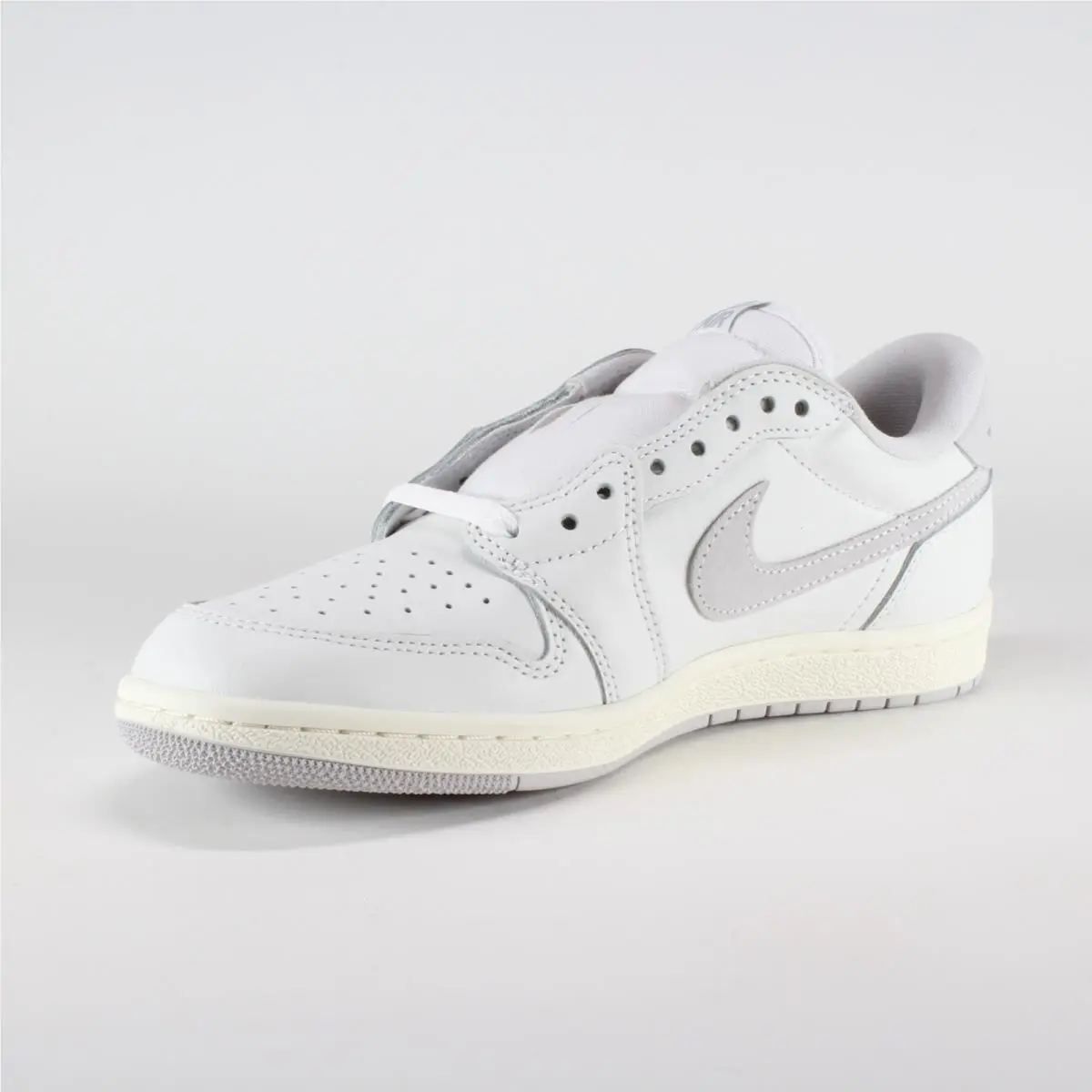 Nike shoes - Air Jordan 1 - Air - FB9933-100 - White 2