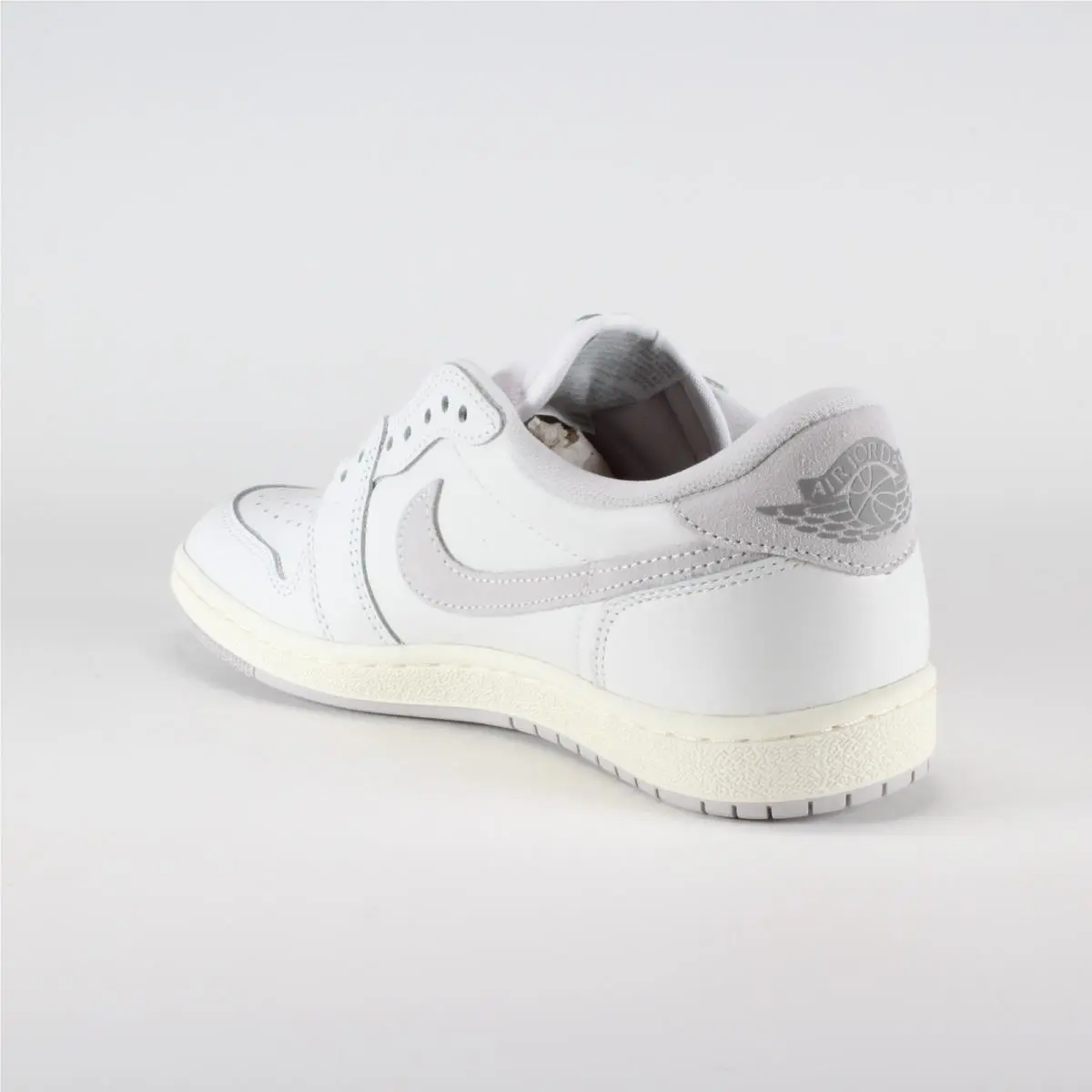 Nike shoes - Air Jordan 1 - Air - FB9933-100 - White 4