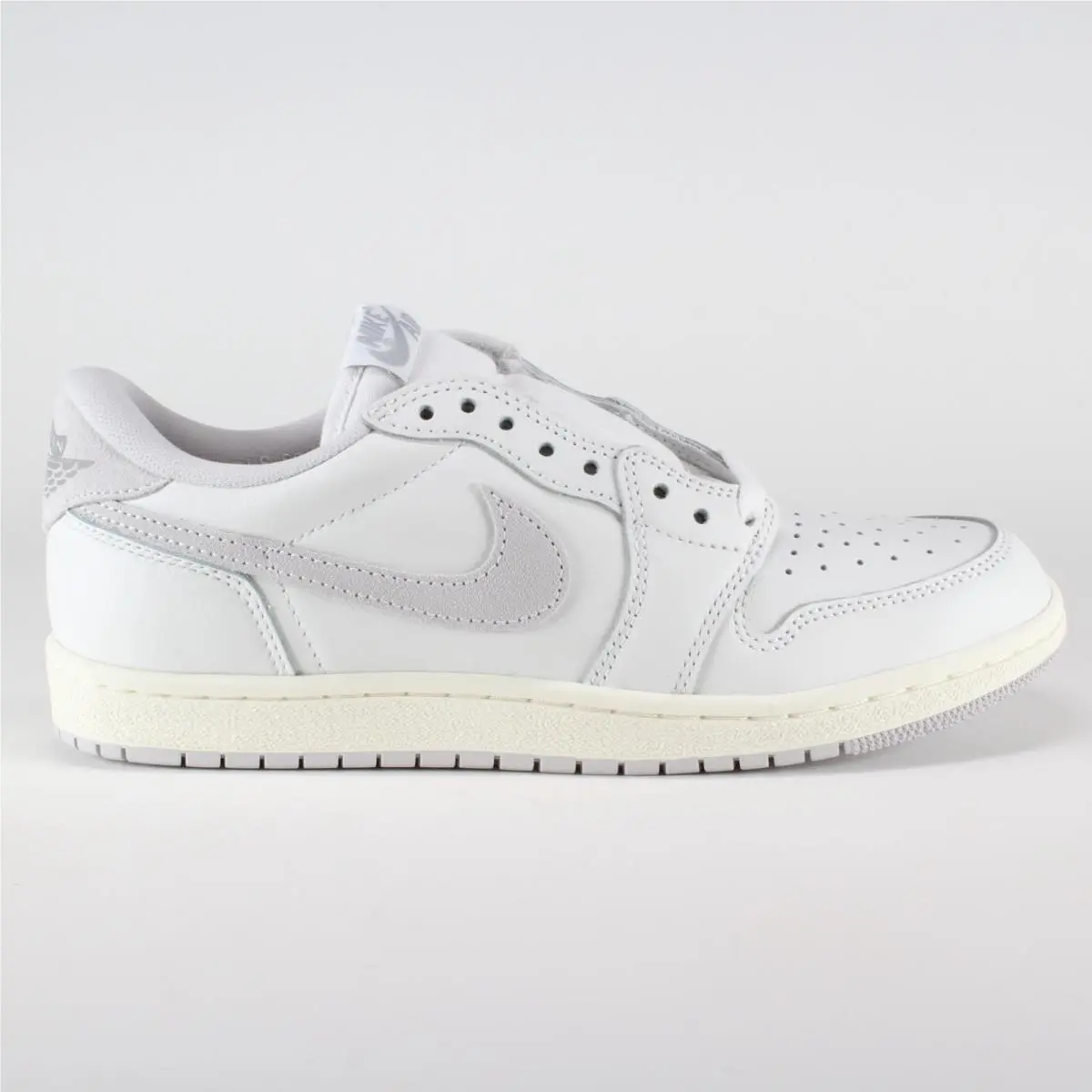 Nike shoes - Air Jordan 1 - Air - FB9933-100 - White 7