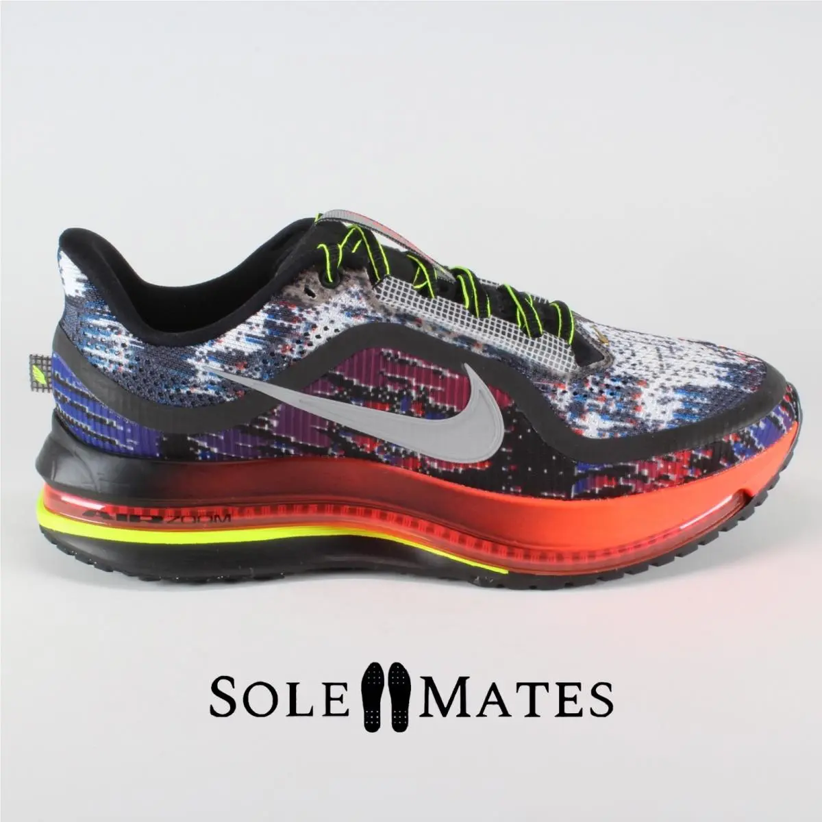 Nike Pegasus Premium `multi-pixel` Multicolor IM6778-902 Men`s Size 10.5 Shoes
