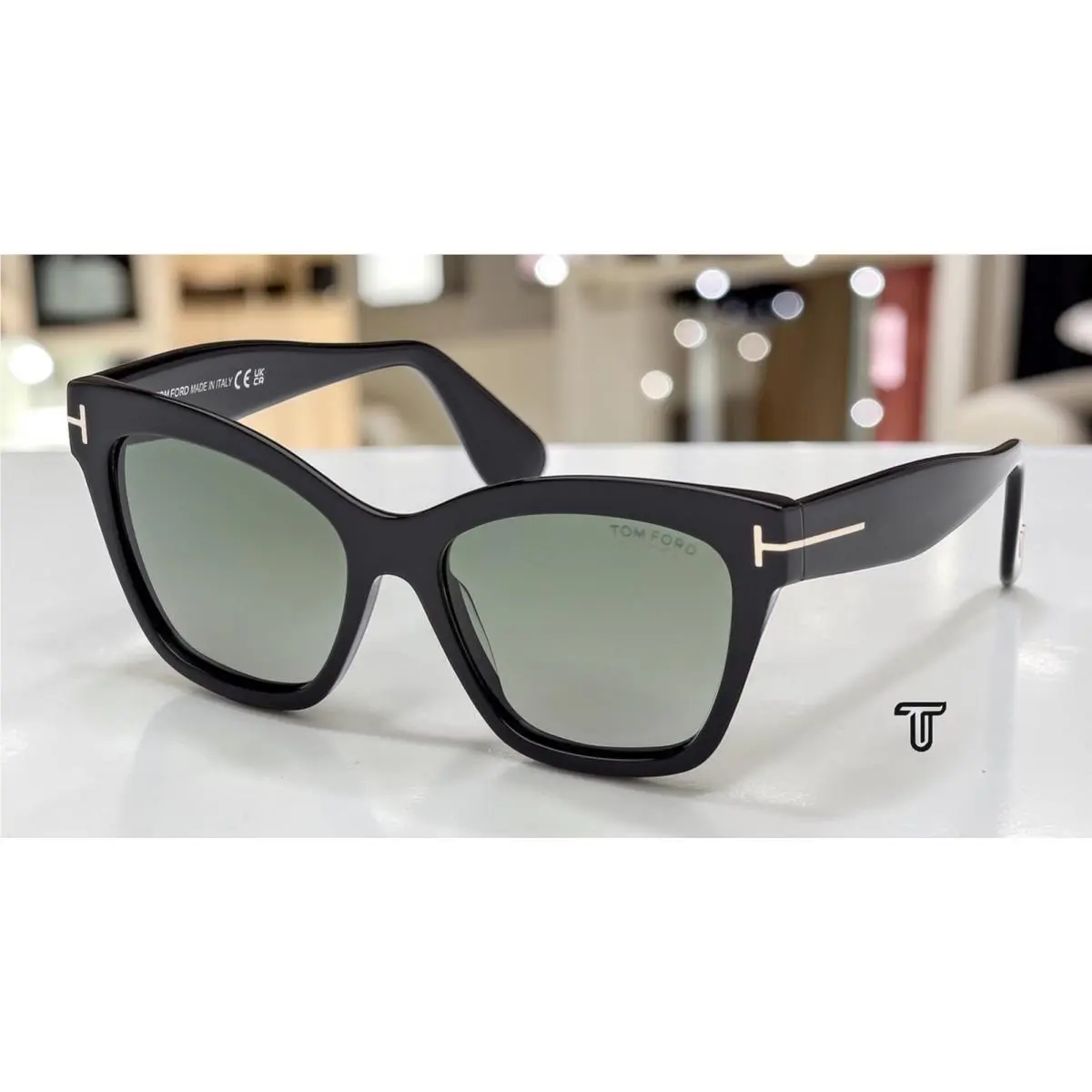 Tom Ford FT1217 01R Elvira Shiny Black Green Polarized 55 mm Women`s Sunglasses