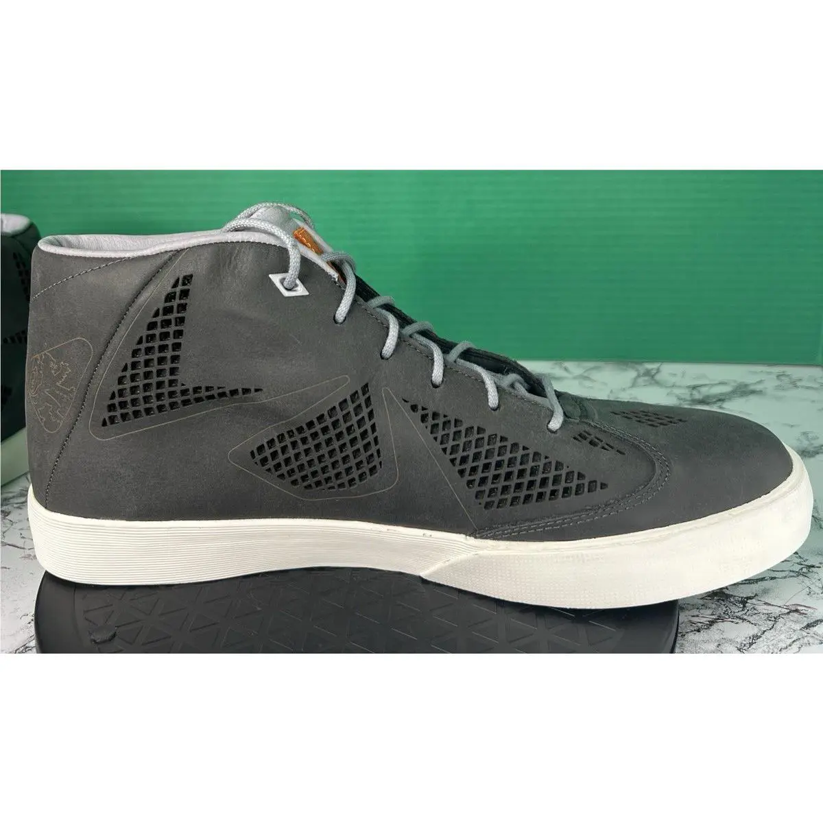 Nike shoes - Nike LeBron Lifestyle - LeBron Lifestyle - 582553-001 - Gray 6