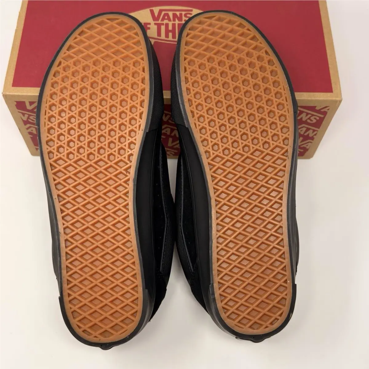 Vans shoes - VANS Knu Skool - Knu Skool - Black (UPC: 196574857895) 19