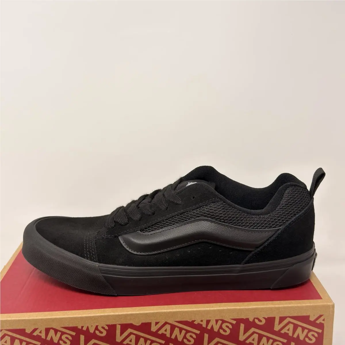 Vans shoes - VANS Knu Skool - Knu Skool - Black (UPC: 196574857895) 1