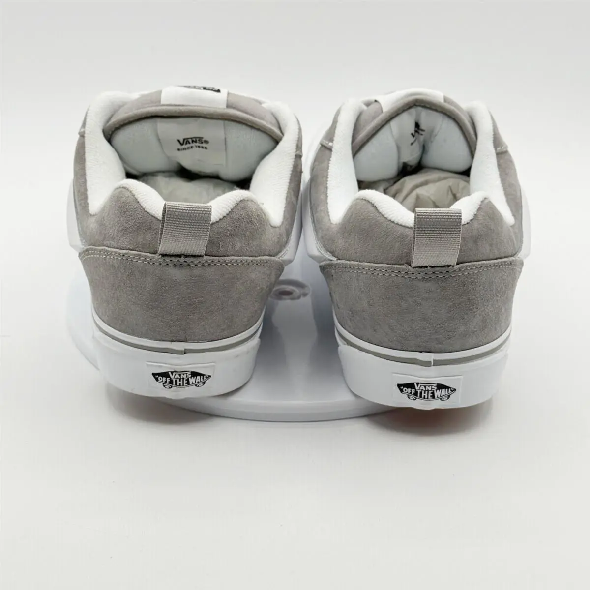Vans shoes - VANS Knu Skool - Knu Skool - VN000D75GRY - Grey / White 8
