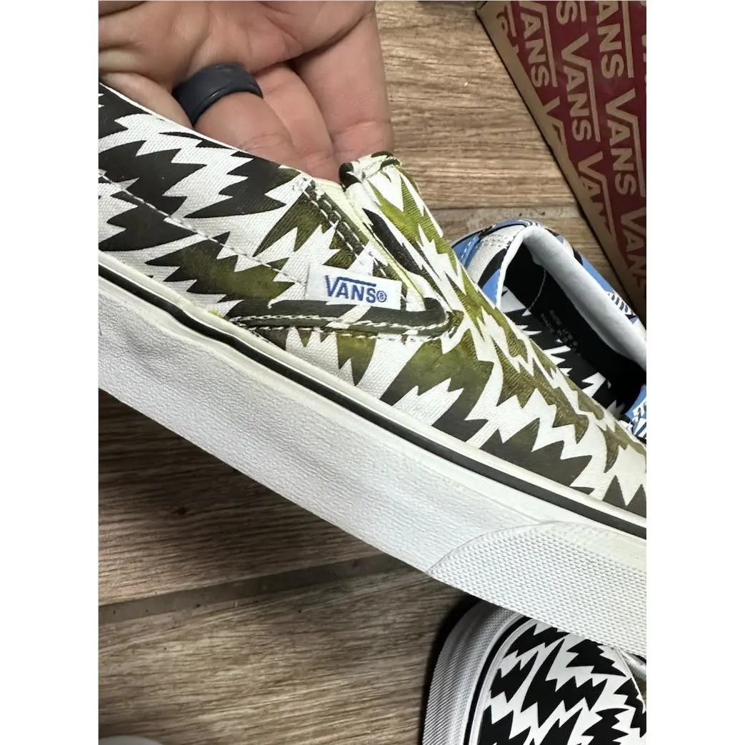 Vans shoes - VANS Classics - Classics - Multicolor 8